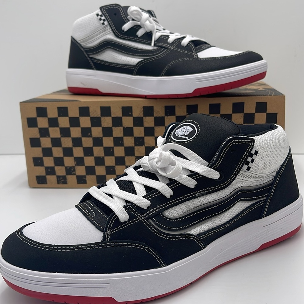 Vans Men’s Zahba Mid Black/White/Red
VN000CBSBWT Sneakers - Picture 14 of 16